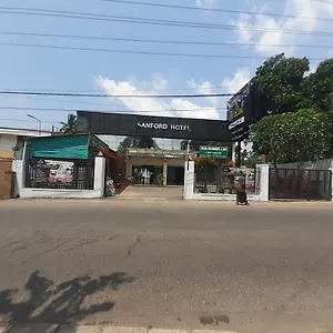  Hotel Sanford & Restaurant Colombo